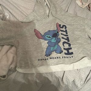 This is a crop and is very detailed with the stitch